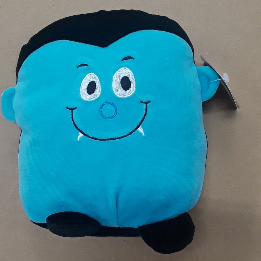 Halloween Plush Dracula New